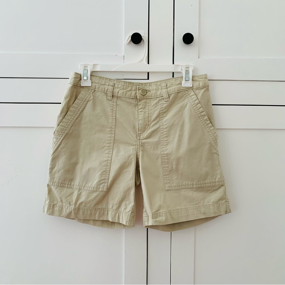 Patagonia Cream Organic Cotton Pocket Shorts Size 2 Hiking Outdoor